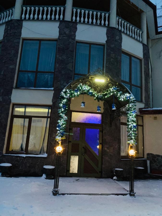 Отель Pid Yavorom Drogomirchany Экстерьер фото